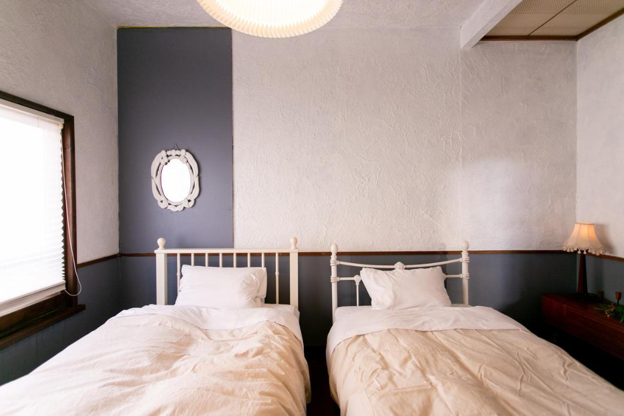 Mojiko Guest House Porto Kitakyushu Bagian luar foto